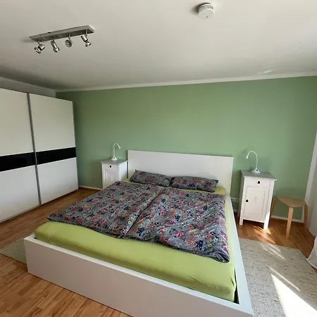 Am Bienenhaus Apartment *